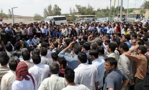 ouvriers greve tribunal