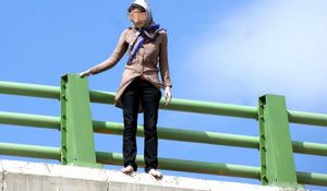 suicide teheran iran