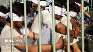 afghans dans cage iranienne