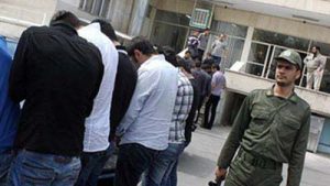 arrestation jeunes iran