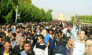 protestation mausolée cyrus