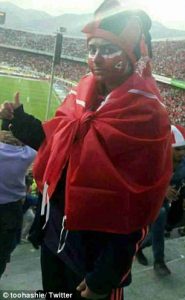 femme deguisee football