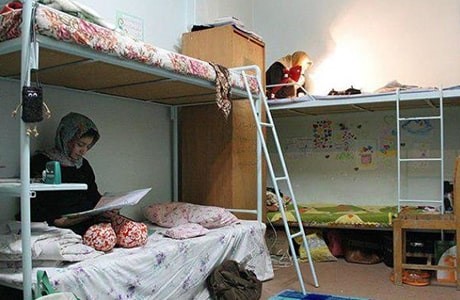 université azad dortoir filles iran