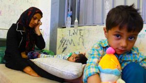 enfants avec leurs mères en prison iran