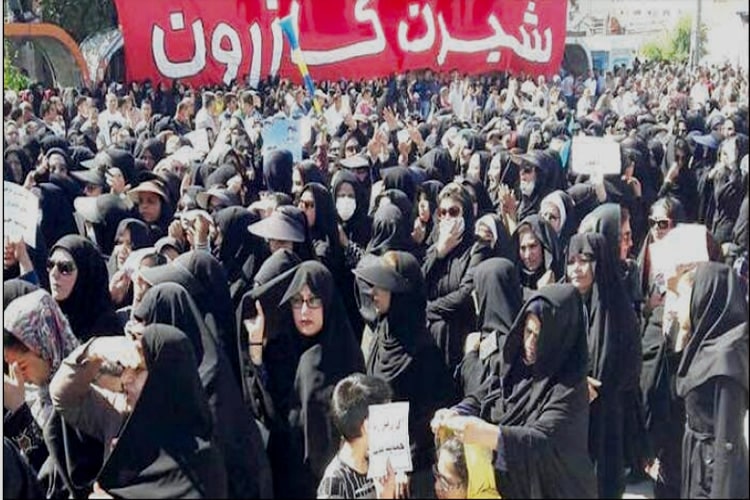 femmes manifestations iran