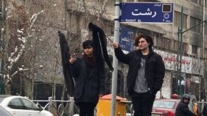 iraniennes contre voile iran