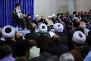 guide suprême classe dirigeante iran