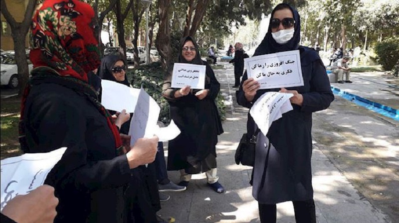 enseignantes éducatrices manifestations iran