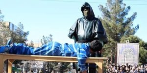 fouet-azaris-iran-csdhi