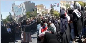 femmes-courageuses iraniennes-manifestations-pour-leau-iran-csdhi