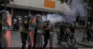 gaz-lacrymogene-iran-csdhi