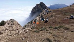 pasdarans-attaquent-un-camp-de-touristes-iran-csdhi