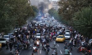 mort-de-mahsa-amini-manifestations-iran-csdhi