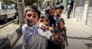 enfants-iran-csdhi