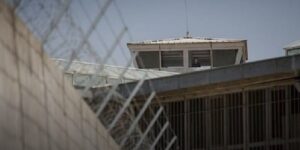 esclavage-prisons-iraniennes-iran-csdhi