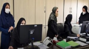 femmes-marche-du-travail-en-Iran-csdhi