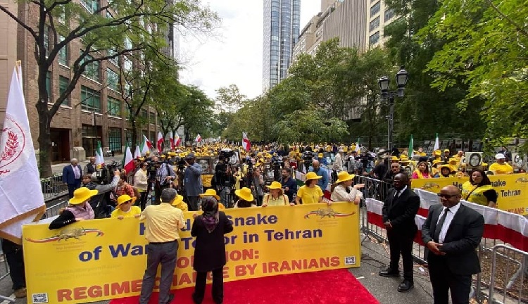 manifestation-devant-les-Nations-Unies-NY-iran-csdhi