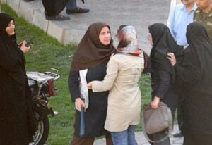 la-chastete-et-le-hijab-iran-csdhi