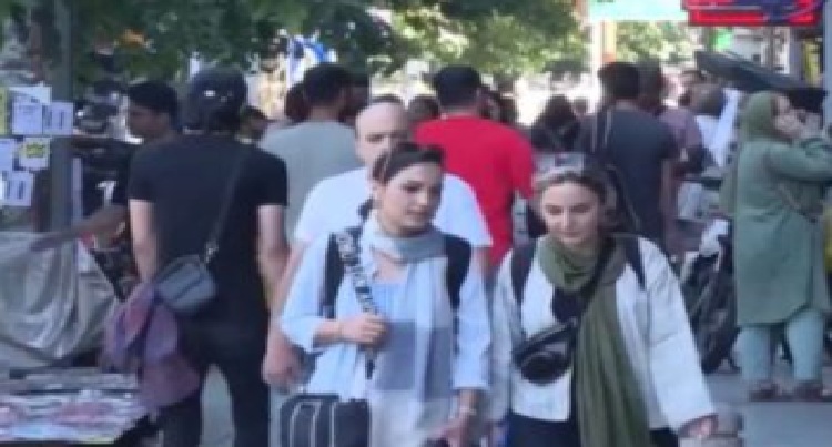 port-obligatoire-du-hijab-ecoles-en-iran-csdhi